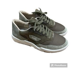 EUC SAYE Modelo 95 Terra - Suede Leather Green Sneakers Size 10